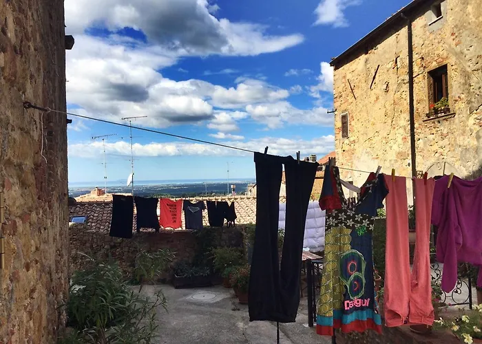 Podere Morena With Sea View, Private Garden, By Toscanatour Luca דירה